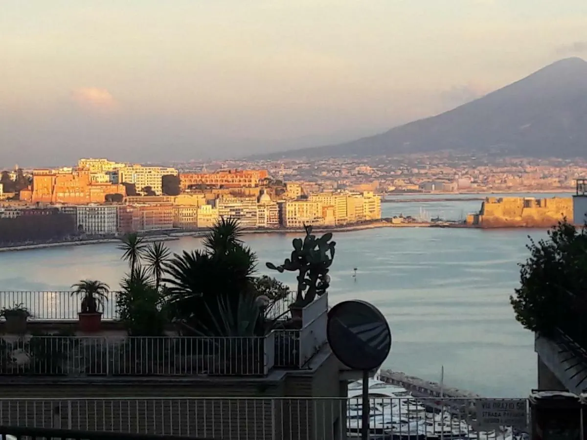 Orazio On The Castle By Dimorra Apartment Naples